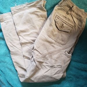 Abercrombie khakis size 6
